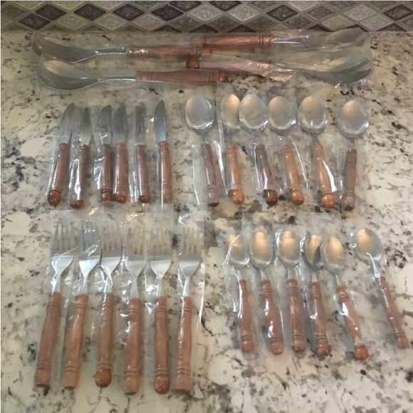NEW Deadstock OLD COLONY wood Staineless flatware set 28 pcs - Picture 1 of 3